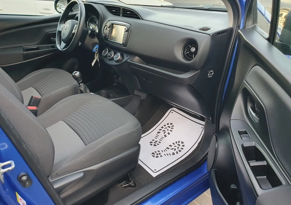 Toyota Yaris cena 49900 przebieg: 82103, rok produkcji 2017 z Warszawa małe 529